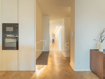 Apartamento T4 para Venda em Cedofeita, Santo Ildefonso, Sé, Miragaia, São Nicolau e Vitória