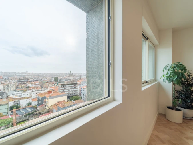 Apartamento T4 para Venda em Cedofeita, Santo Ildefonso, Sé, Miragaia, São Nicolau e Vitória Foto 39