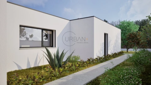 Moradia T4 para Venda em Lordosa