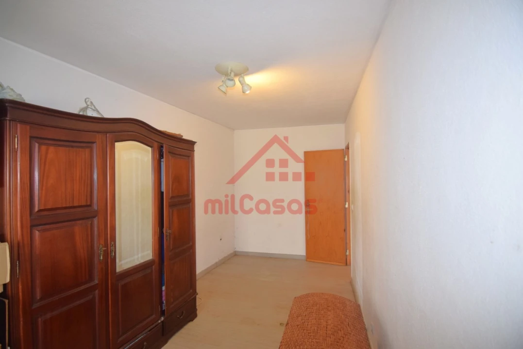 Apartamento T1 para Venda em Ericeira Foto 5