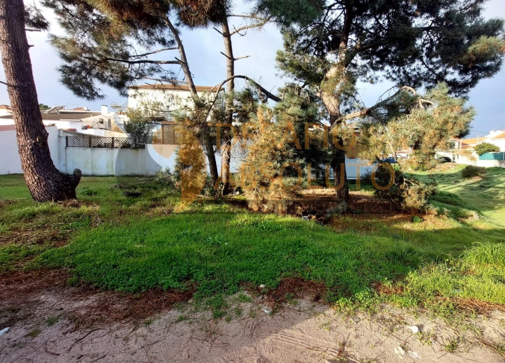 Terreno para Venda em Quinta do Conde Foto 1