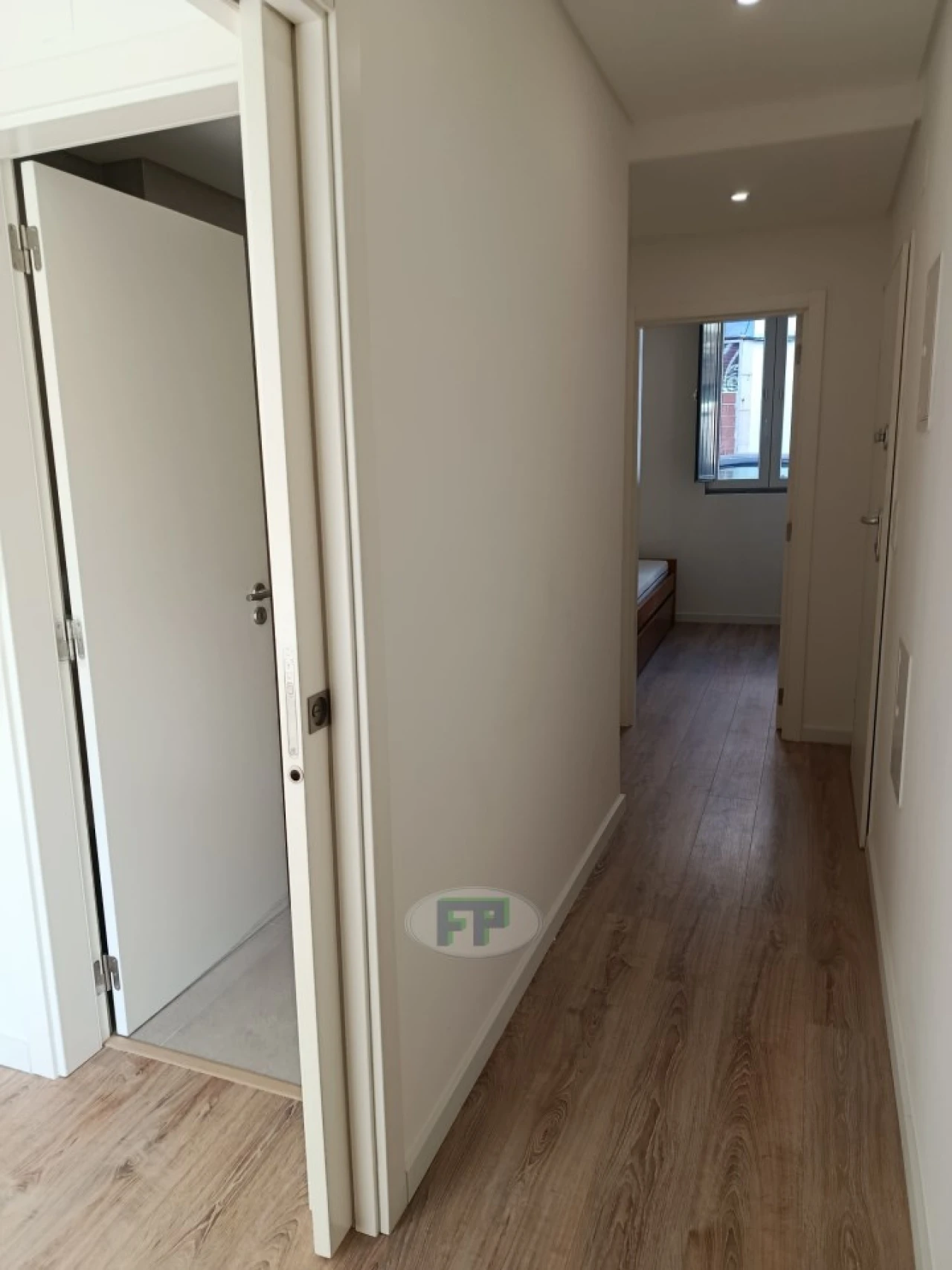 Apartamento T2 para Arrendamento em Beato Foto 6