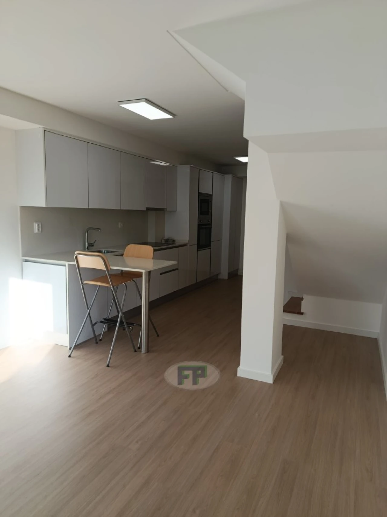 Apartamento T2 para Arrendamento em Beato Foto 14