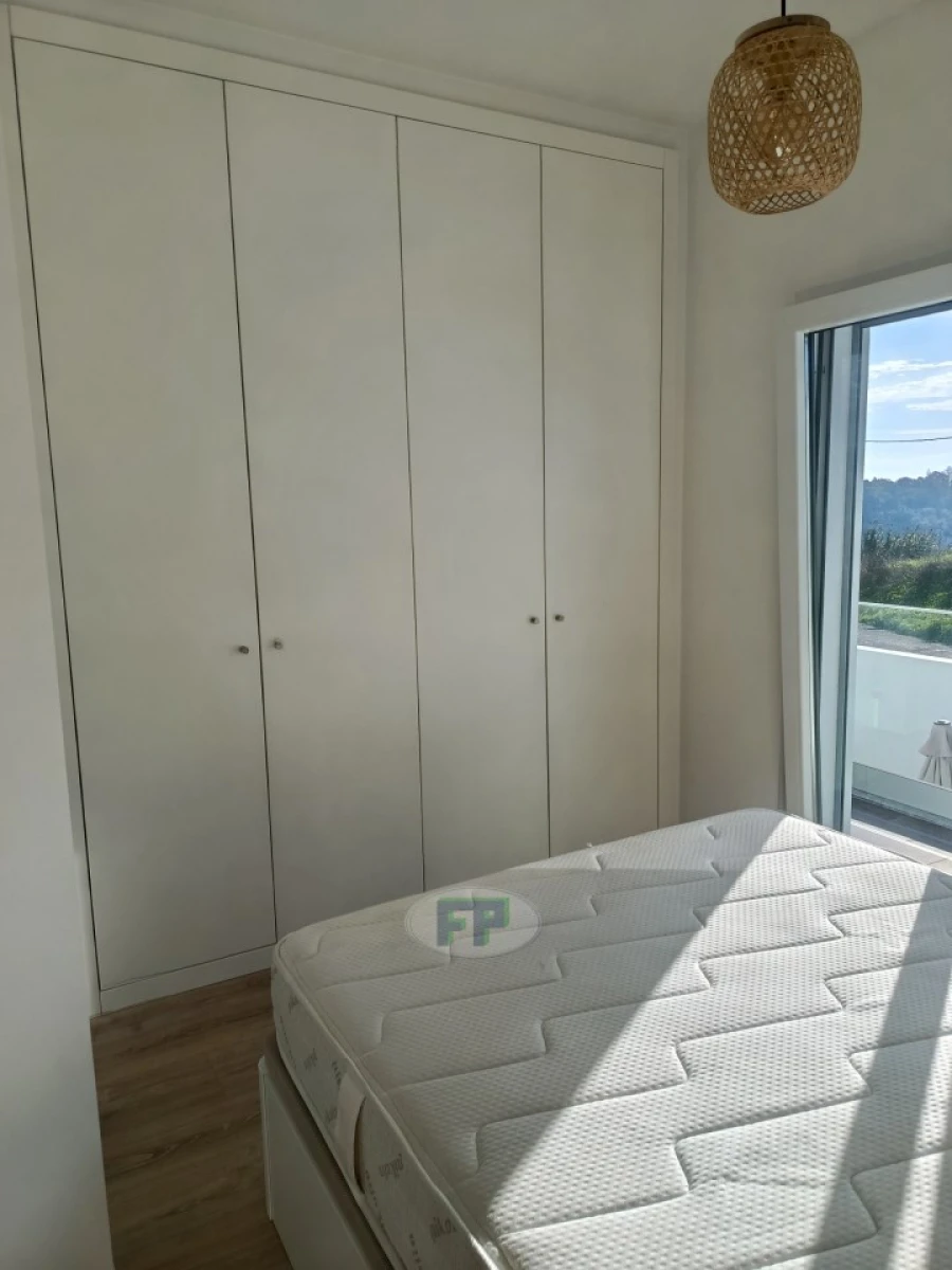 Apartamento T2 para Arrendamento em Beato Foto 2