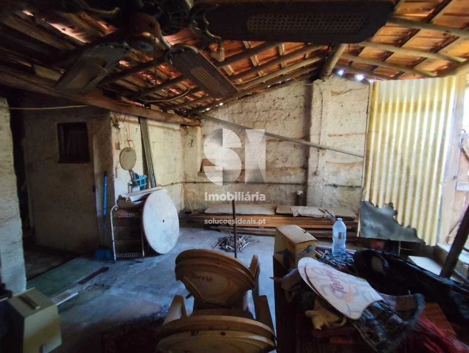 Moradia T3 para Venda em Vila Nova de Monsarros Foto 12