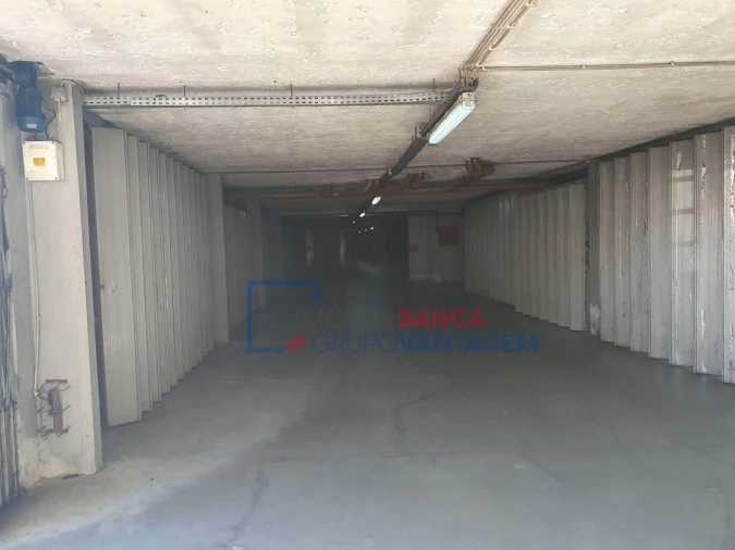 Apartamento T2 para Venda em Canelas Foto 15