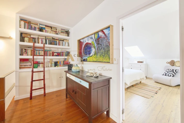 Apartamento T3 para Venda em Carcavelos e Parede Foto 32