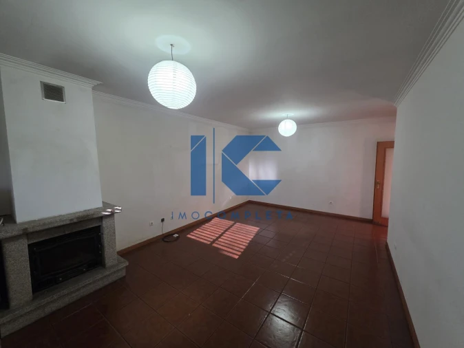 Apartamento T2 para Venda em Aguada de Cima Foto 6