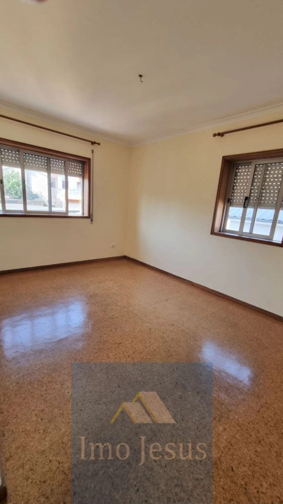 Apartamento T3 para Venda em Mafamude e Vilar do Paraíso Foto 14