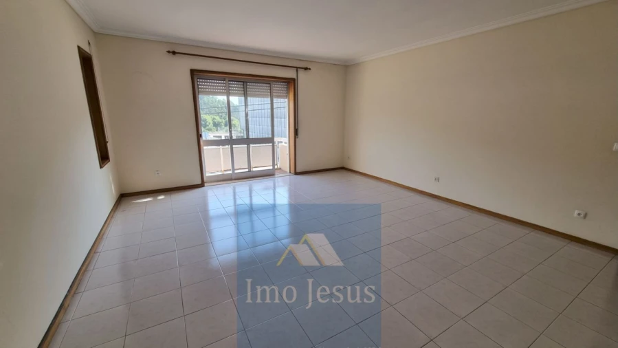 Apartamento T3 para Venda em Mafamude e Vilar do Paraíso Foto 3