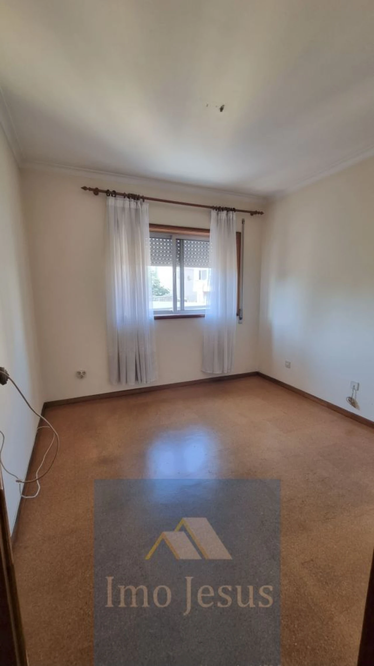 Apartamento T3 para Venda em Mafamude e Vilar do Paraíso Foto 12