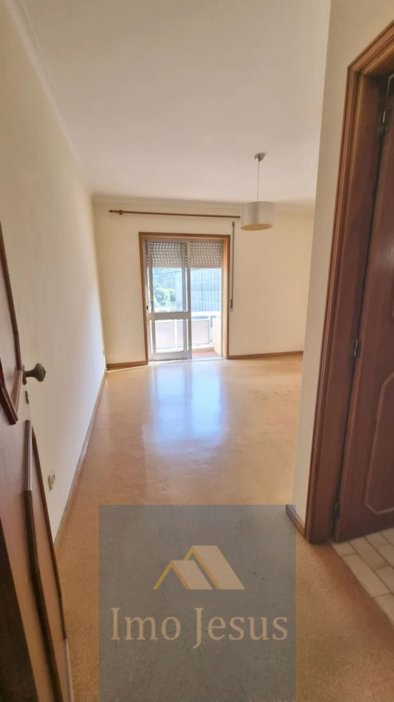 Apartamento T3 para Venda em Mafamude e Vilar do Paraíso Foto 5