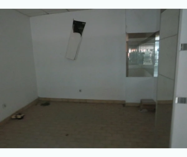 Loja para Venda em Alto do Seixalinho, Santo André e Verderena Foto 4