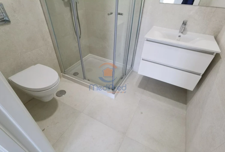 Apartamento T2 para Venda em Santo António dos Cavaleiros e Frielas Foto 12