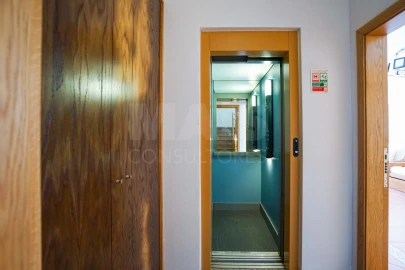 Prédio para Venda em Albufeira e Olhos de Água