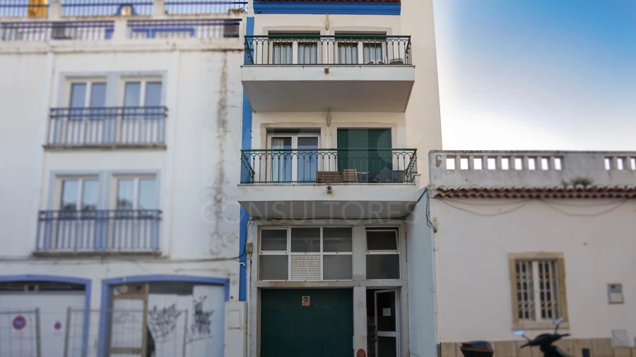 Prédio para Venda em Albufeira e Olhos de Água