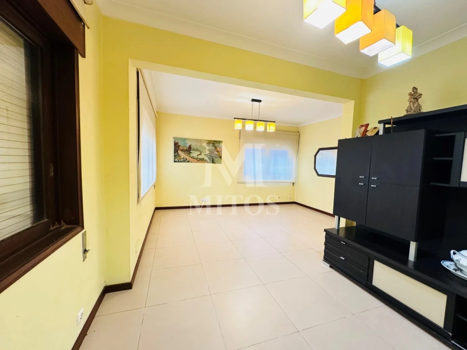 Apartamento T3 para Venda em Darque Foto 6