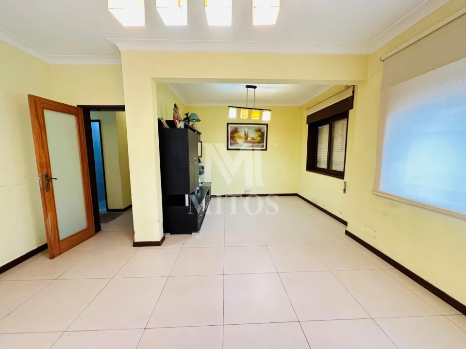 Apartamento T3 para Venda em Darque Foto 7