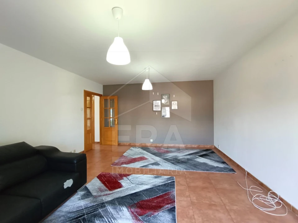 Apartamento T2 para Venda em Darque Foto 7