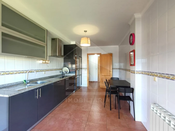 Apartamento T2 para Venda em Darque Foto 5