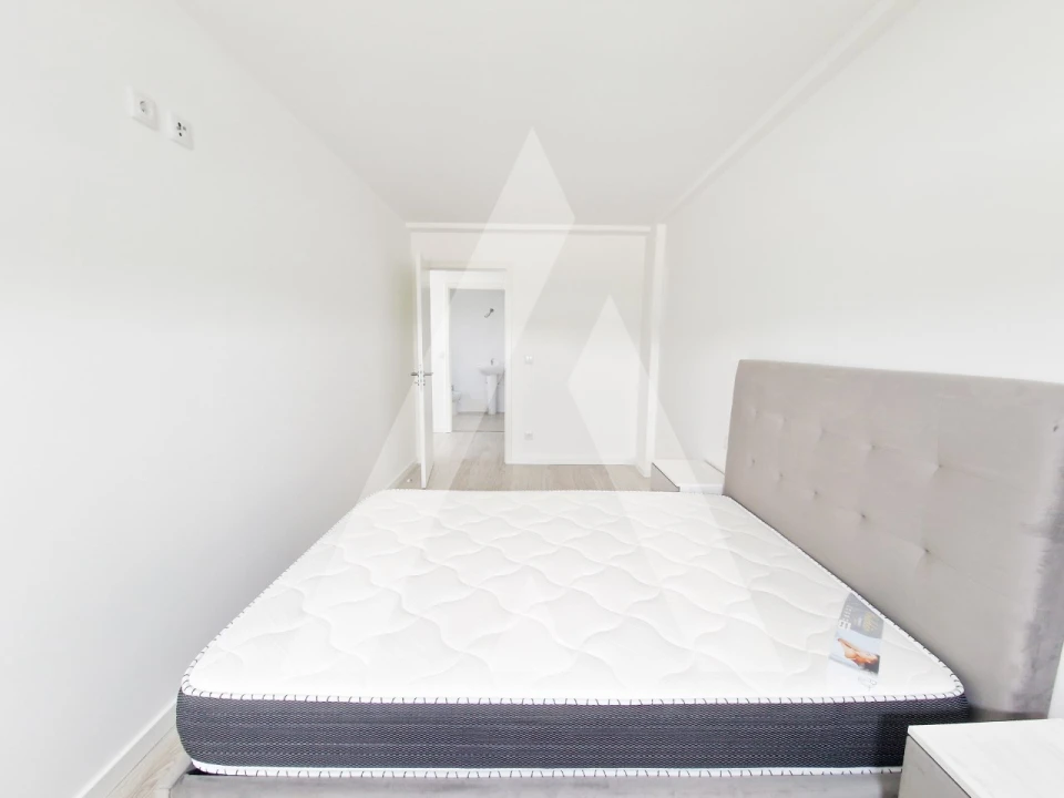 Apartamento T3 para Arrendamento em Aradas Foto 6