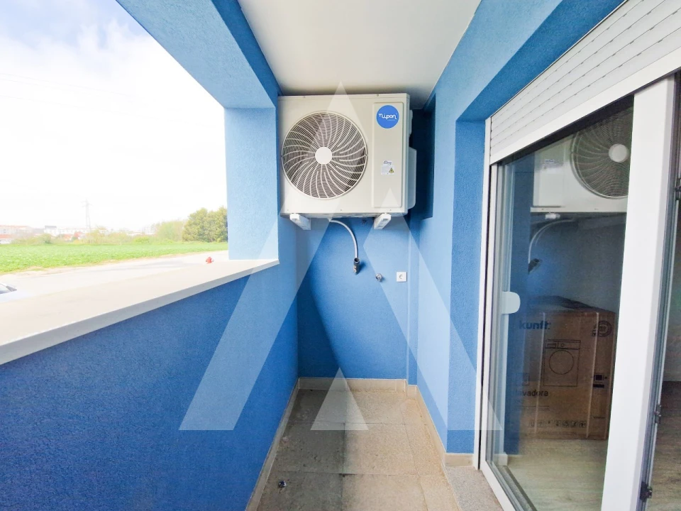 Apartamento T3 para Arrendamento em Aradas Foto 11