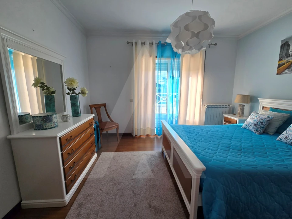 Moradia T4 para Venda em Eixo e Eirol Foto 13