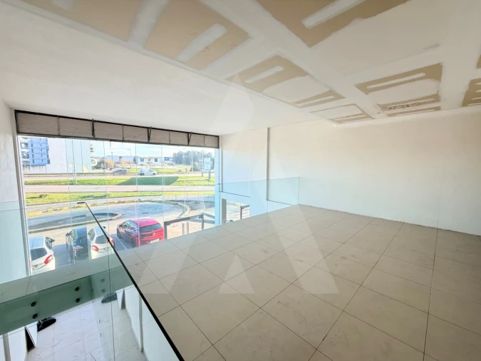 Loja para Arrendamento em Glória e Vera Cruz Foto 14