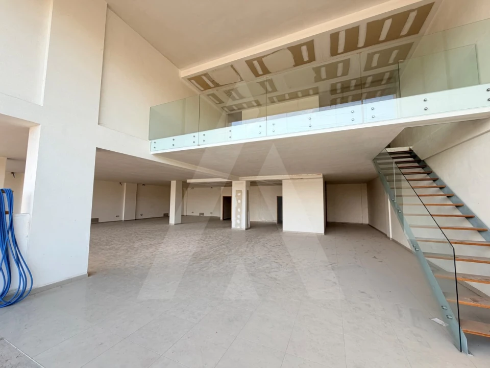 Loja para Arrendamento em Glória e Vera Cruz Foto 12