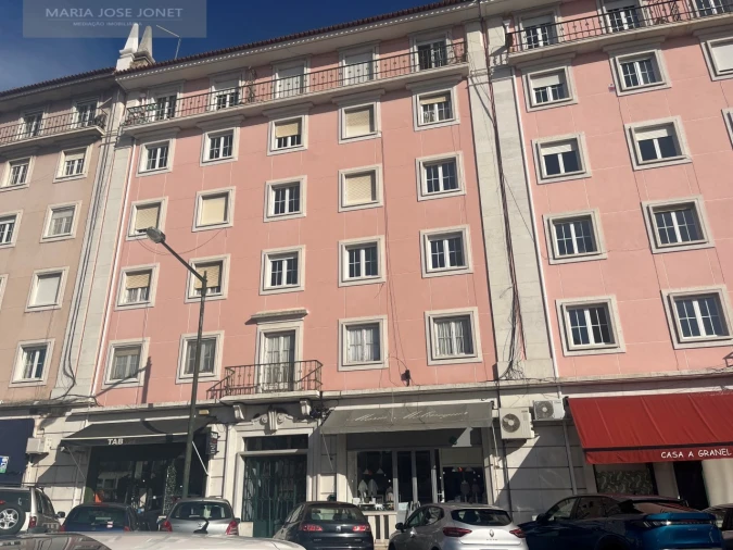 Apartamento T4 para Arrendamento em Campo de Ourique Foto 27