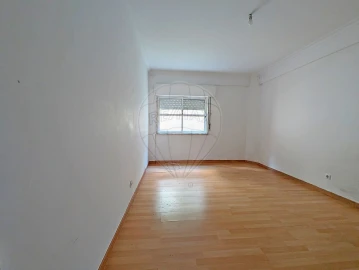 Apartamento T2 para Venda em Algueirão-Mem Martins