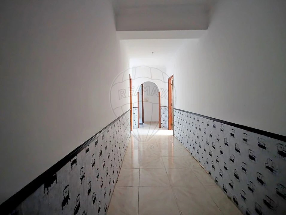 Apartamento T2 para Venda em Algueirão-Mem Martins Foto 7