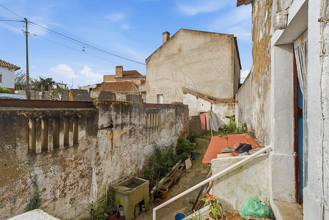 Moradia T6 para Venda em Aldeia Galega da Merceana e Aldeia Gavinha Foto 42