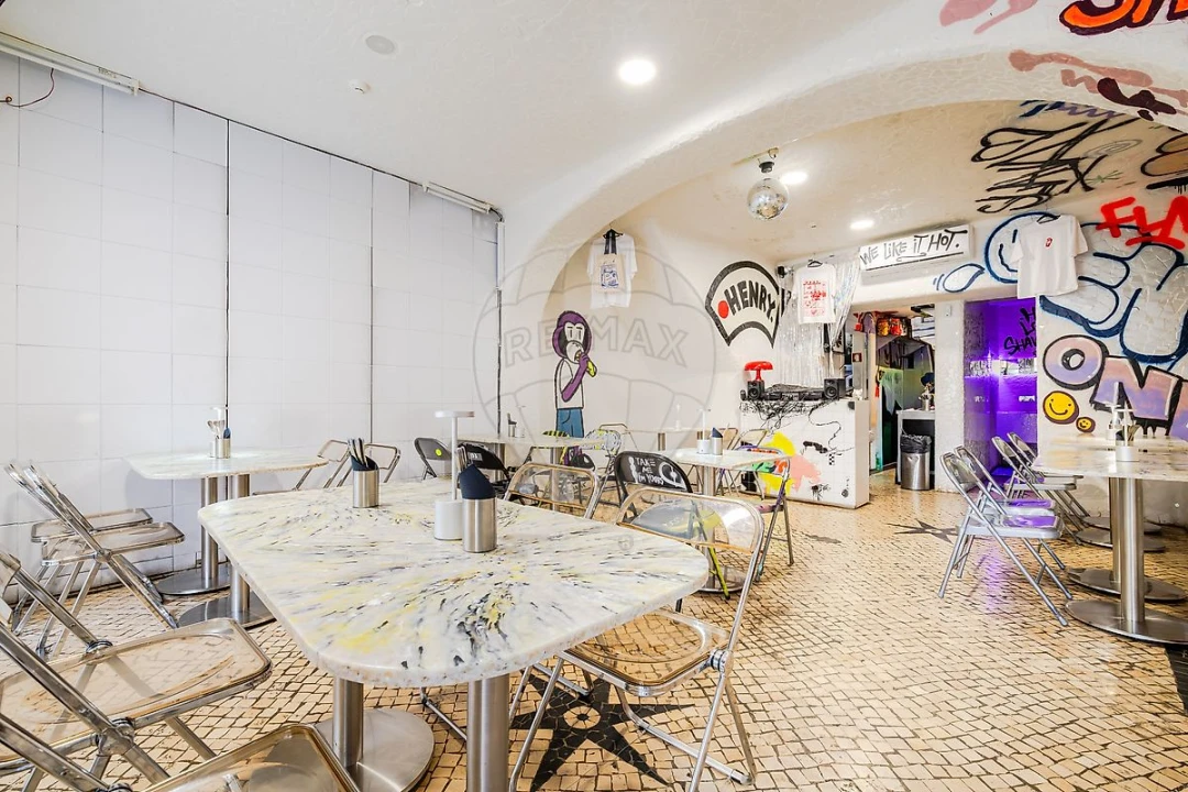 Negócio para Venda em Santa Maria Maior Foto 2