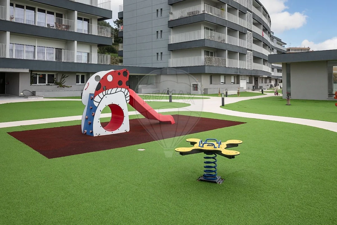 Apartamento T2 para Venda em Vila Franca de Xira Foto 15