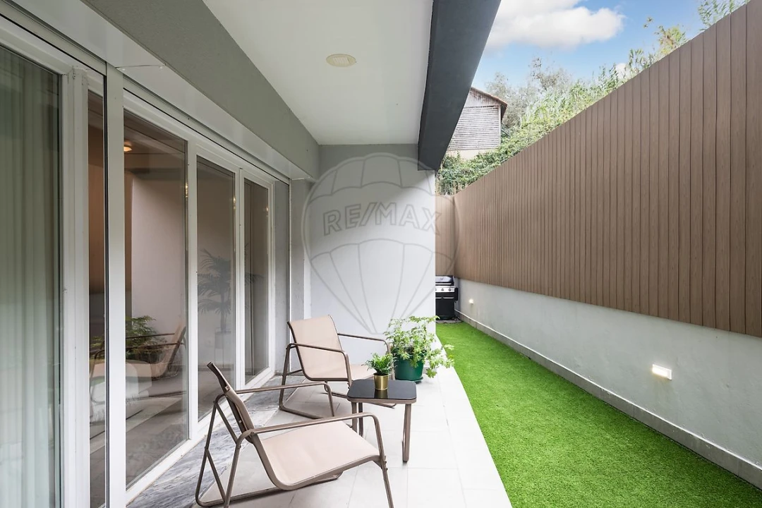 Apartamento T2 para Venda em Vila Franca de Xira Foto 14