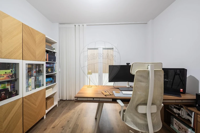 Apartamento T2 para Venda em Vila Franca de Xira Foto 27