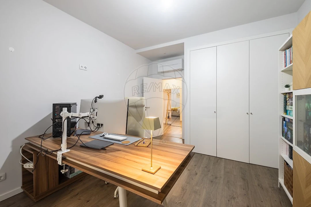 Apartamento T2 para Venda em Vila Franca de Xira Foto 13