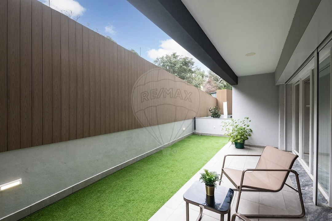 Apartamento T2 para Venda em Vila Franca de Xira Foto 15