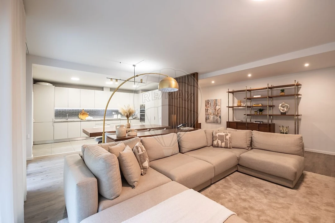 Apartamento T2 para Venda em Vila Franca de Xira Foto 1