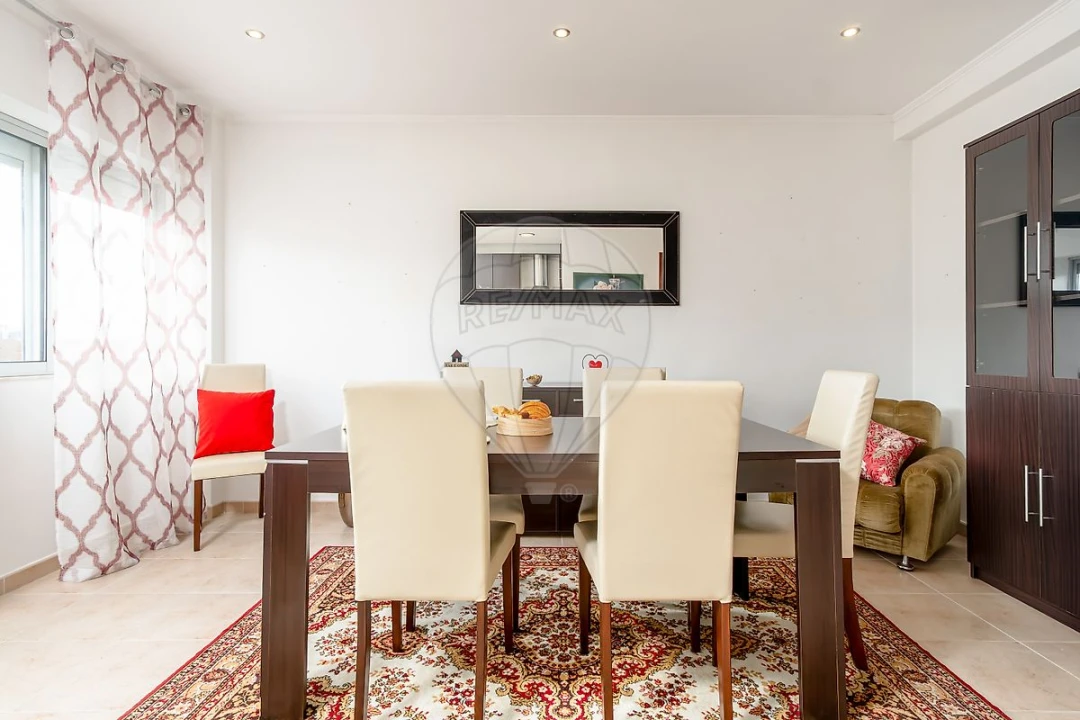 Apartamento T3 para Venda em Seixal, Arrentela e Aldeia de Paio Pires Foto 19