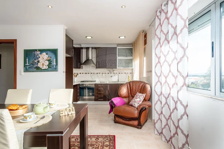 Apartamento T3 para Venda em Seixal, Arrentela e Aldeia de Paio Pires Foto 23