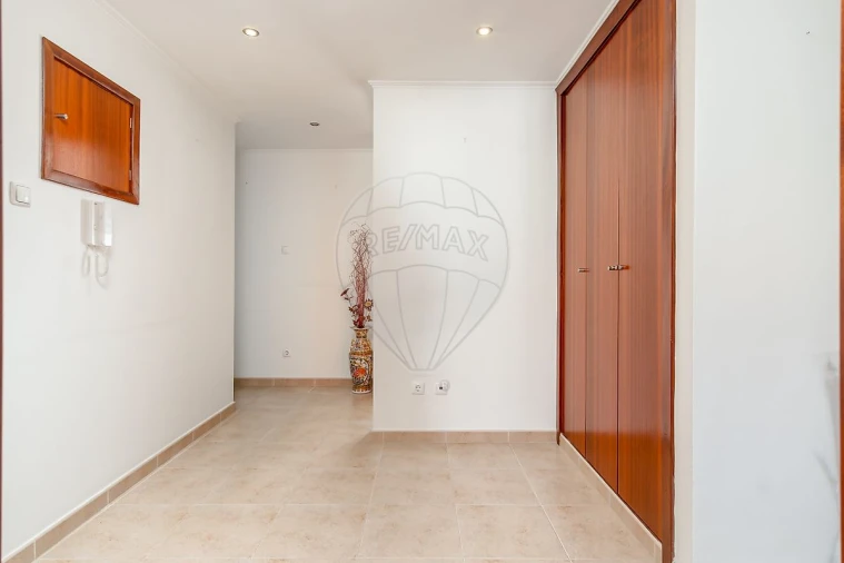 Apartamento T3 para Venda em Seixal, Arrentela e Aldeia de Paio Pires Foto 11