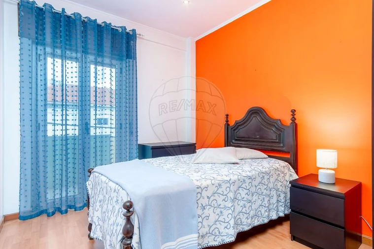 Apartamento T3 para Venda em Seixal, Arrentela e Aldeia de Paio Pires Foto 5