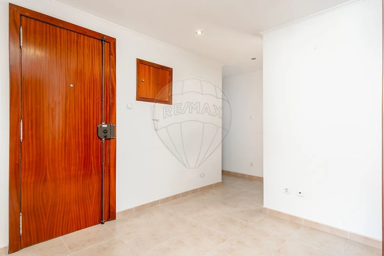 Apartamento T3 para Venda em Seixal, Arrentela e Aldeia de Paio Pires Foto 12