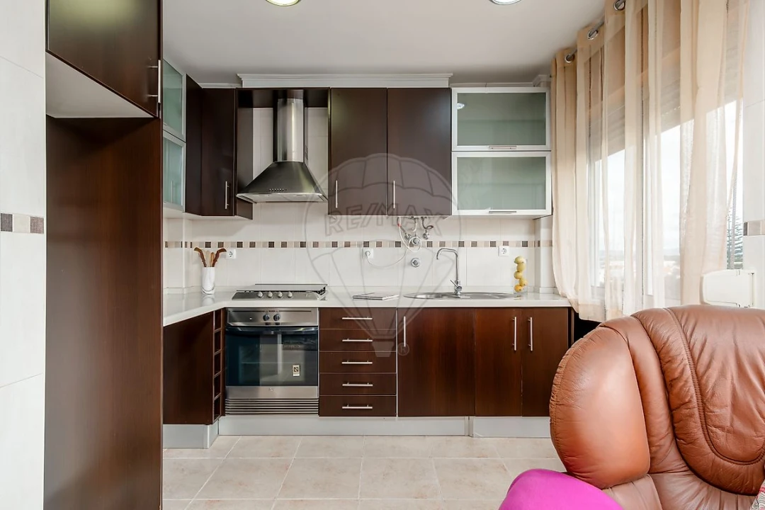 Apartamento T3 para Venda em Seixal, Arrentela e Aldeia de Paio Pires Foto 24