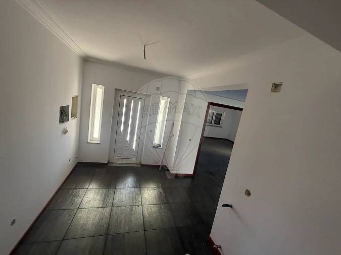 Moradia T7 para Venda em Teixoso e Sarzedo Foto 8