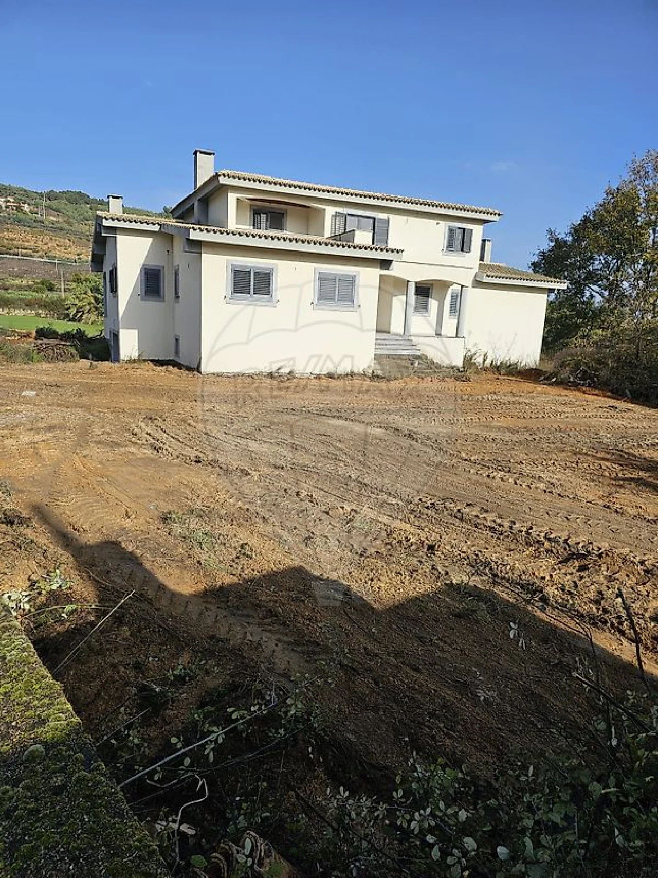 Moradia T7 para Venda em Teixoso e Sarzedo Foto 4