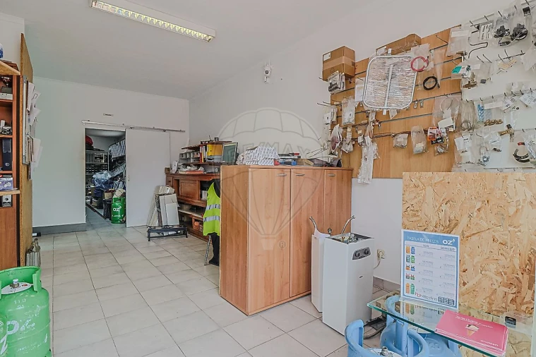 Loja para Venda em Eiras e São Paulo de Frades Foto 8