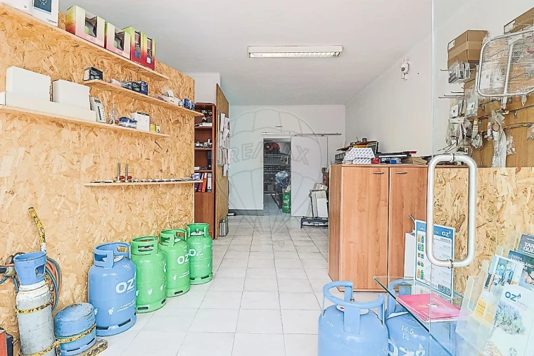 Loja para Venda em Eiras e São Paulo de Frades Foto 9